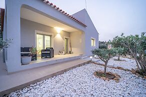 Villa Veneza by Hellovacations