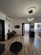 Opera Apartment Sleeps 4 With Patio