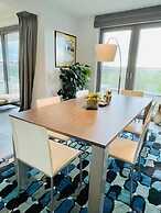 Luxury 3 bedrooms- Terrace and Parking