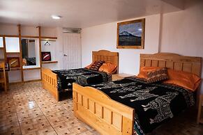 Ilinizas Mountain Lodge