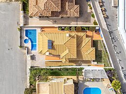 Villa Ribeiro by HelloVacations