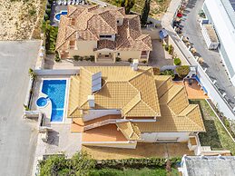 Villa Ribeiro by HelloVacations