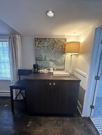 Buttermilk Falls Inn