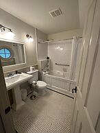 Buttermilk Falls Inn