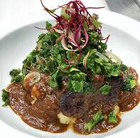 Buttermilk Falls Inn