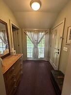 Buttermilk Falls Inn