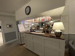 The Old Farm Hotel