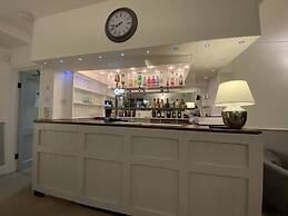 The Old Farm Hotel