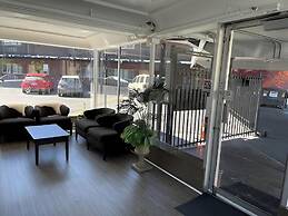 Banfield Studios By OYO Portland OR