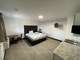 Banfield Studios By OYO Portland OR