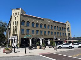 Mari Jean Hotel - All Adults Welcome