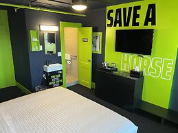 Mari Jean Hotel - All Adults Welcome