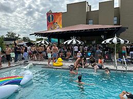 Mari Jean Hotel - All Adults Welcome