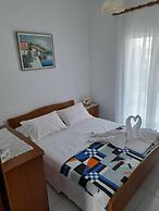 Impeccable 2-bed House in