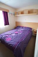 Pets go Free Family 3 Bed Caravan With Decking