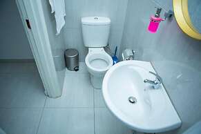 PLATINUM EAGLE GUEST HOUSE