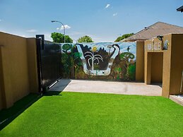 PLATINUM EAGLE GUEST HOUSE