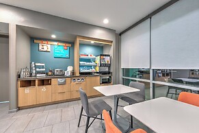 avid hotel Austin NW Lakeline by IHG