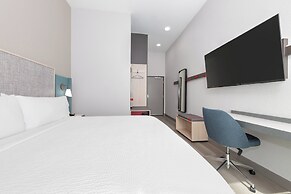 avid hotel Austin NW Lakeline by IHG