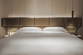 Intercontinental Zhengzhou by IHG