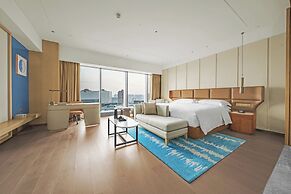 Intercontinental Zhengzhou by IHG