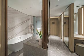 Intercontinental Zhengzhou by IHG