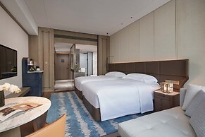 Intercontinental Zhengzhou by IHG