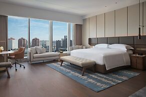 Intercontinental Zhengzhou by IHG