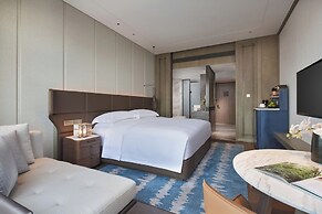 Intercontinental Zhengzhou by IHG