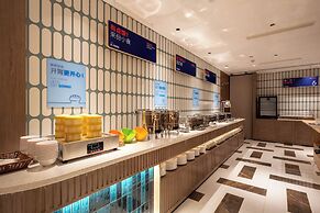 Holiday Inn Express Shanghai Pujiang Lianhang Road by IHG