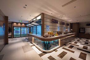 Holiday Inn Express Shanghai Pujiang Lianhang Road by IHG