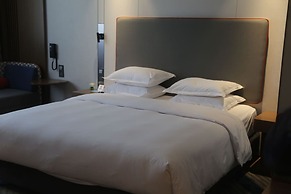 Holiday Inn Express Shanghai Pujiang Lianhang Road by IHG