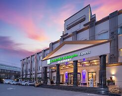 Holiday Inn Express Shanghai Pujiang Lianhang Road by IHG