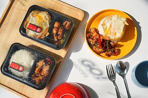 GO Hotel Sriracha at Central Si Racha