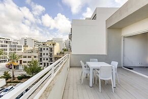 Gzira Penthouse
