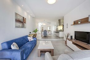 Gzira Penthouse