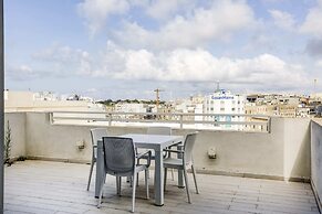 Gzira Penthouse