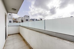 Gzira Penthouse