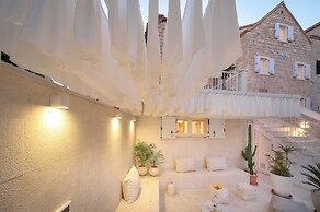 Ibella Boutique Rooms