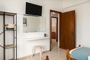 The Springfield Corner Apartments by Konnect