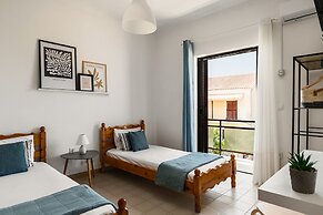 The Springfield Corner Apartments by Konnect