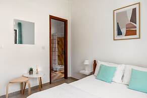 The Springfield Corner Apartments by Konnect