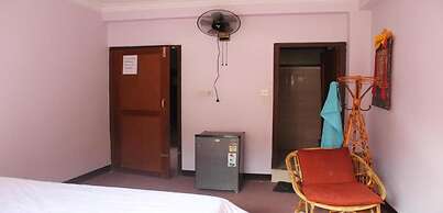 MeroStay 219 Yam Homestay