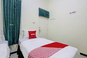 Capital O 90709 Djati Guest House