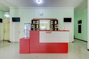 Capital O 90709 Djati Guest House