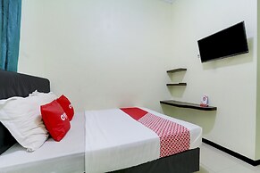 Capital O 90709 Djati Guest House