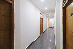 Hotel Trendy residency