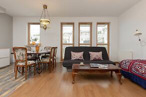 Św. Urszuli Ledóchowskiej 5A by Renters