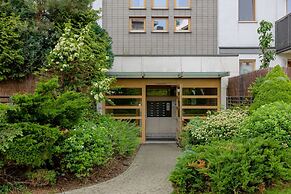 Św. Urszuli Ledóchowskiej 5A by Renters