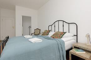 Św. Urszuli Ledóchowskiej 5A by Renters